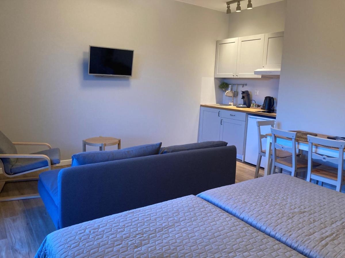 Apartamenty Black Lion Pcim Buitenkant foto