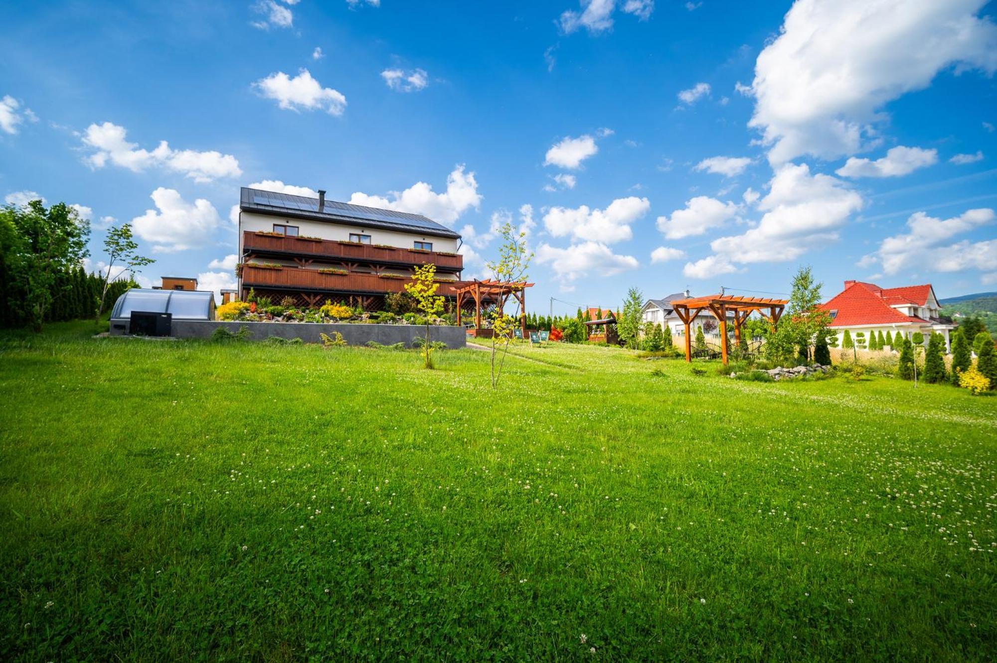 Apartamenty Black Lion Pcim Buitenkant foto