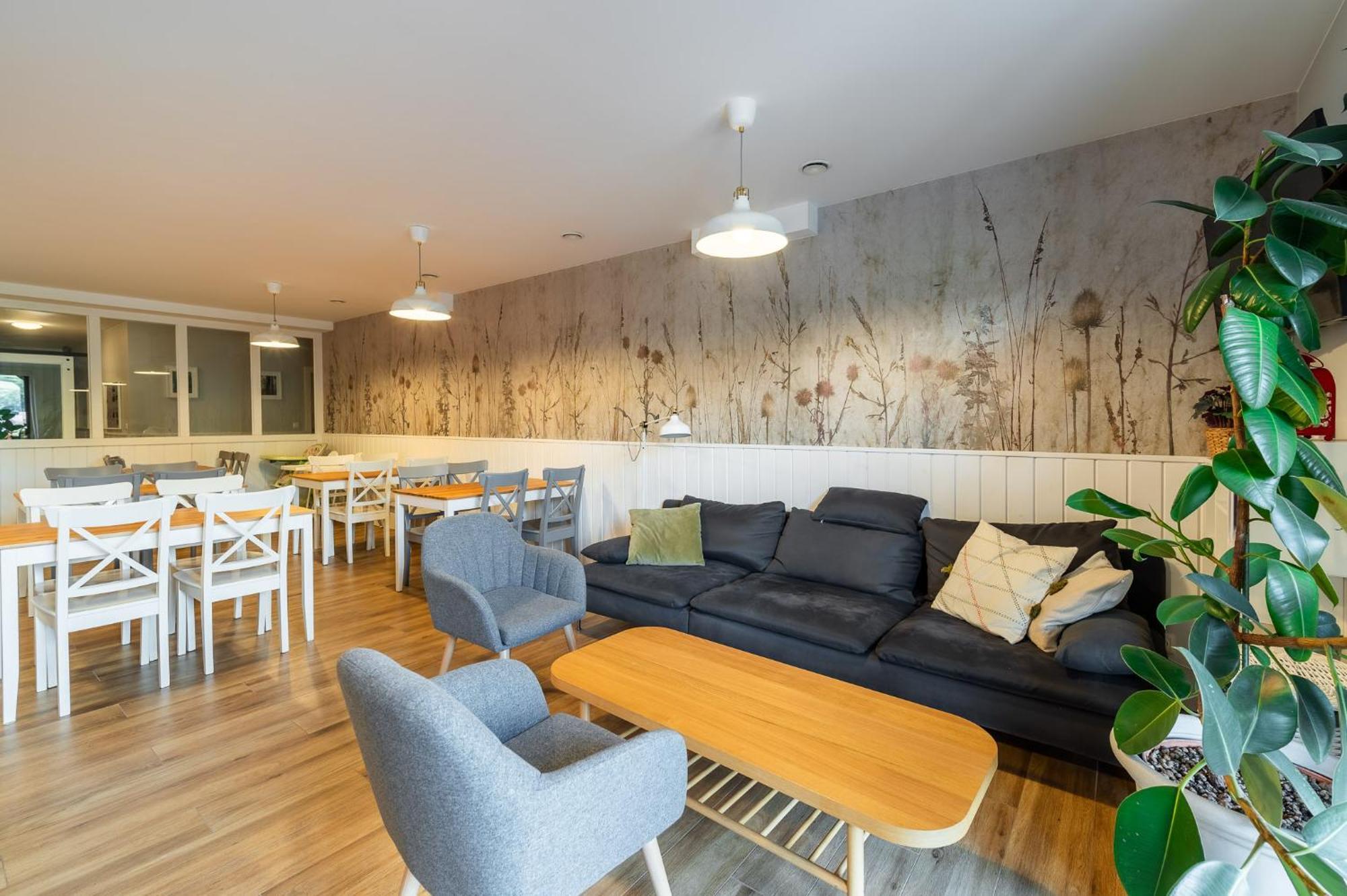 Apartamenty Black Lion Pcim Buitenkant foto
